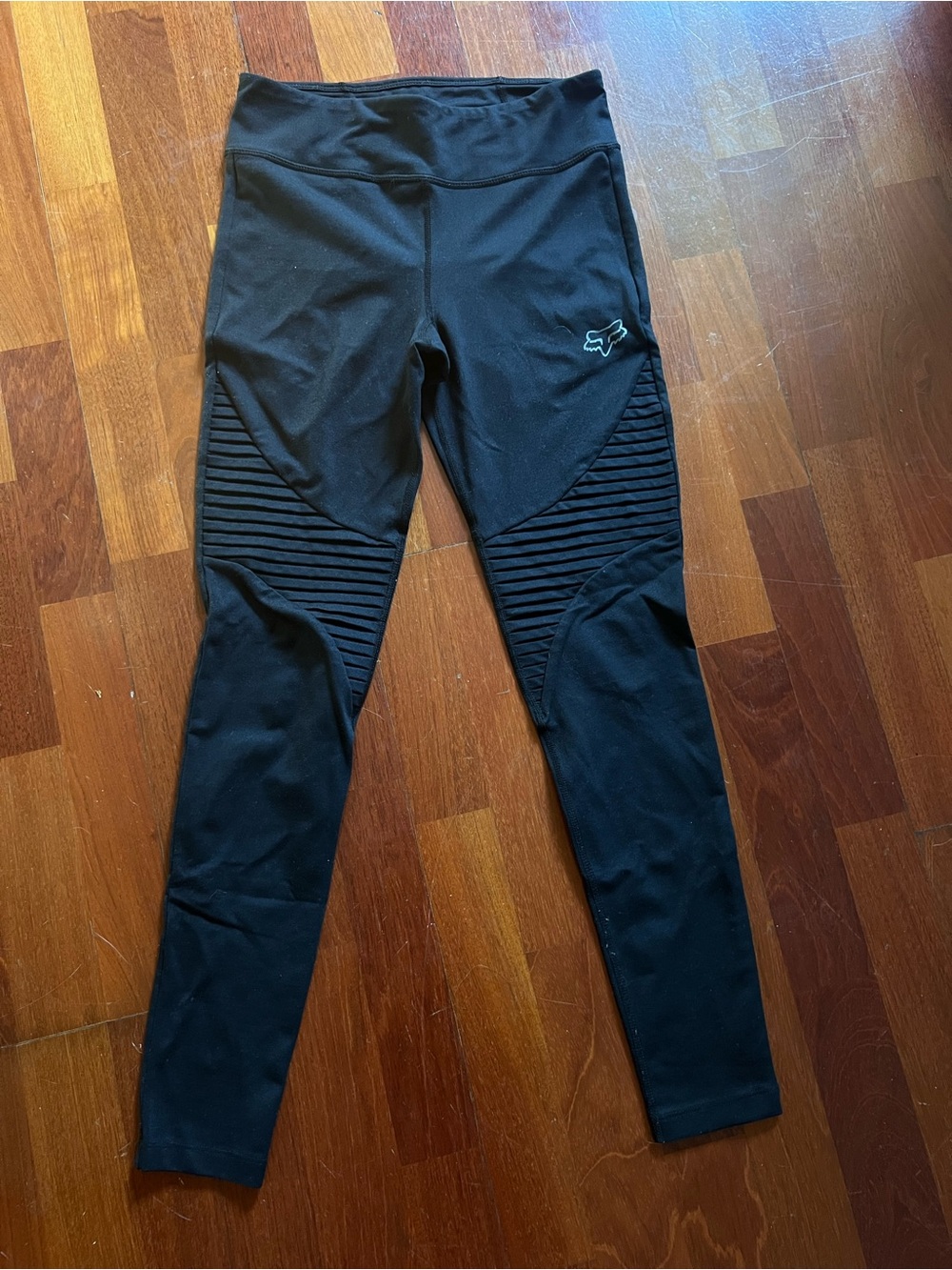 Fox Black Athletic Leggings with Branded Waist Tag